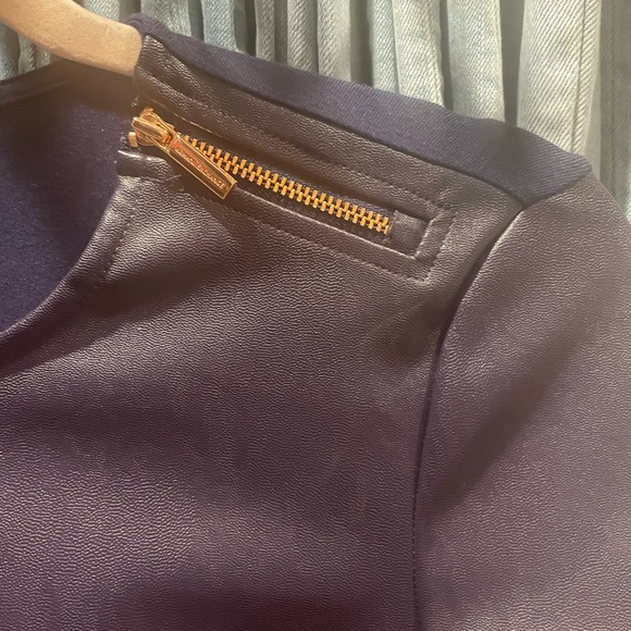 Armani Exchange. Plum faux leather top - Picture 2 of 5